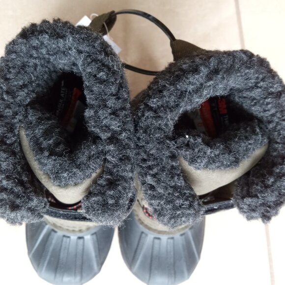 JOE FRESH WINTER TODDLER BOOTS - Picture 5 of 6